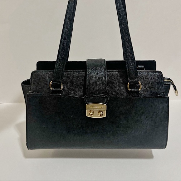 Coach Avary Caryall - Picture 2 of 16